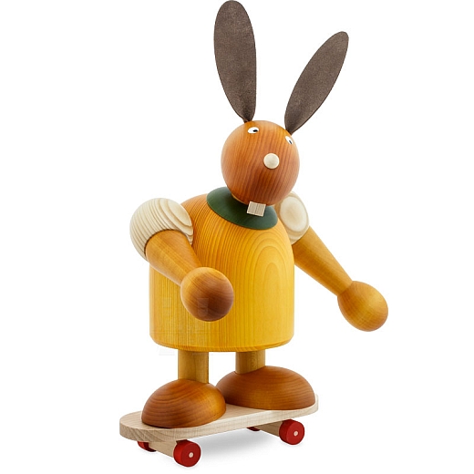 Big easter bunny yellow with Skateboard