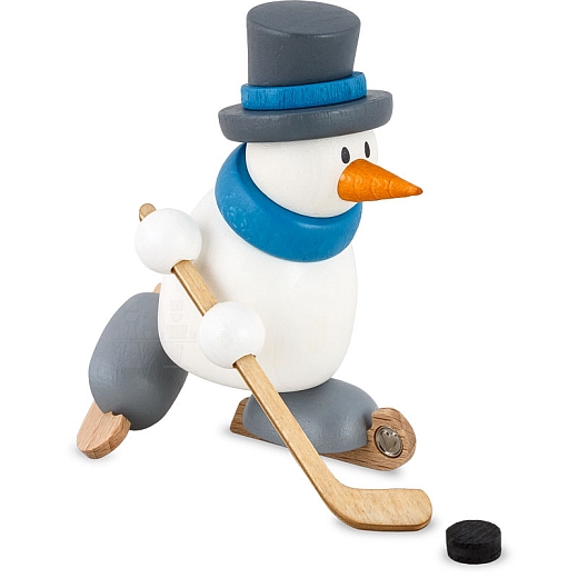 Snowman Otto plays Ice Hockey