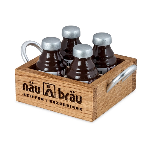 Beverage crate full of four bottles for Wretch