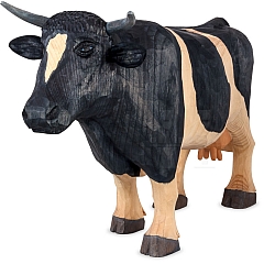 Kuh groß geschnitzt von Gotthard Steglich
